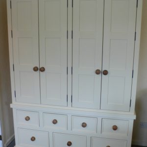 L8 Quad Larder Cupboard