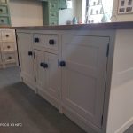 T18 Freestanding Kitchen Island With Seating And Oak Worktop