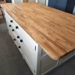 T18 Freestanding Kitchen Island With Seating And Oak Worktop