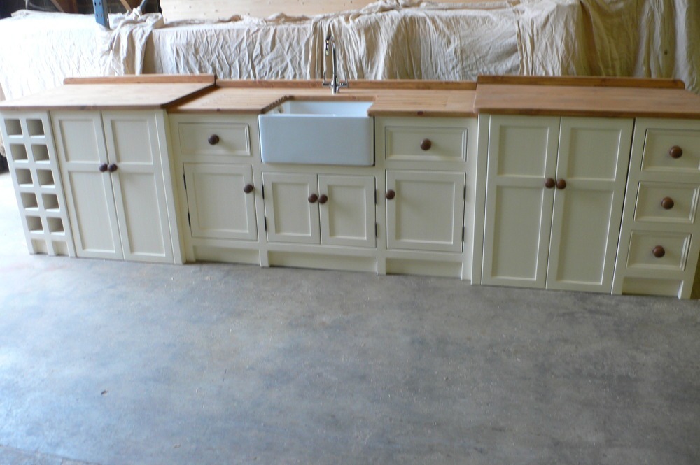 bs26 Extra Long Belfast Sink Unit