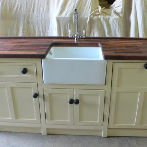 BS49 Belfast Sink Unit With Integrated Dishwasher Unit