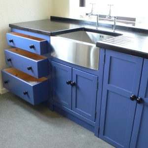 BS82 Stainless steel belfast sink/appliance unit