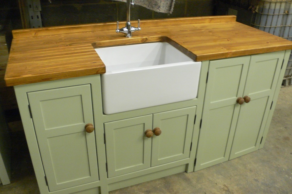BS 62 Vert de Terre Belfast Sink Unit with Appliance Cupboard