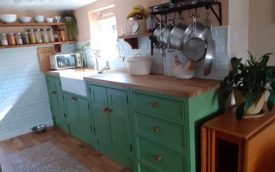 Freestanding kitchen in Aberdeen, painted in F&B’s ‘Yeabridge green’