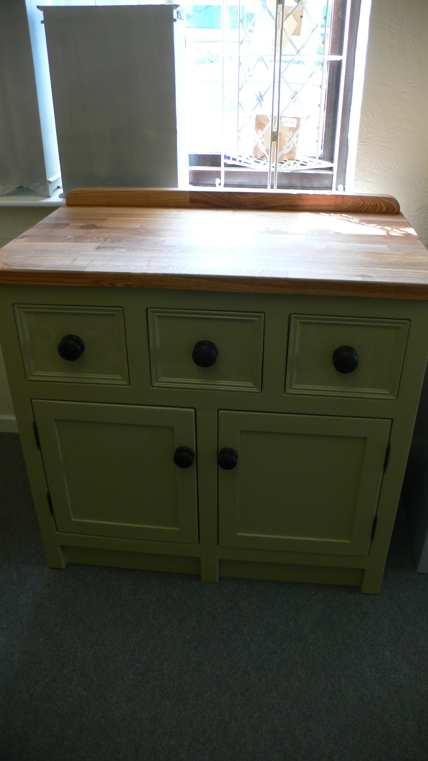 BU3 ‘Stone White’ Painted Base Unit