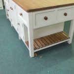 T11 Double Ended Island