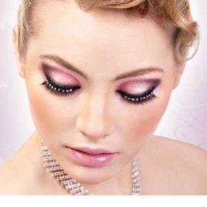 582_edit__71126_zoom Black-White Rhinestone Eyelashes - BE582