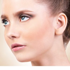 Black Premium Eyelashes - BE680